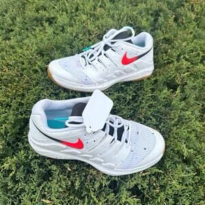 Nike Court Air Zoom Vapor‎ X HC Shoes US Size 6Y White/Laser Crimson